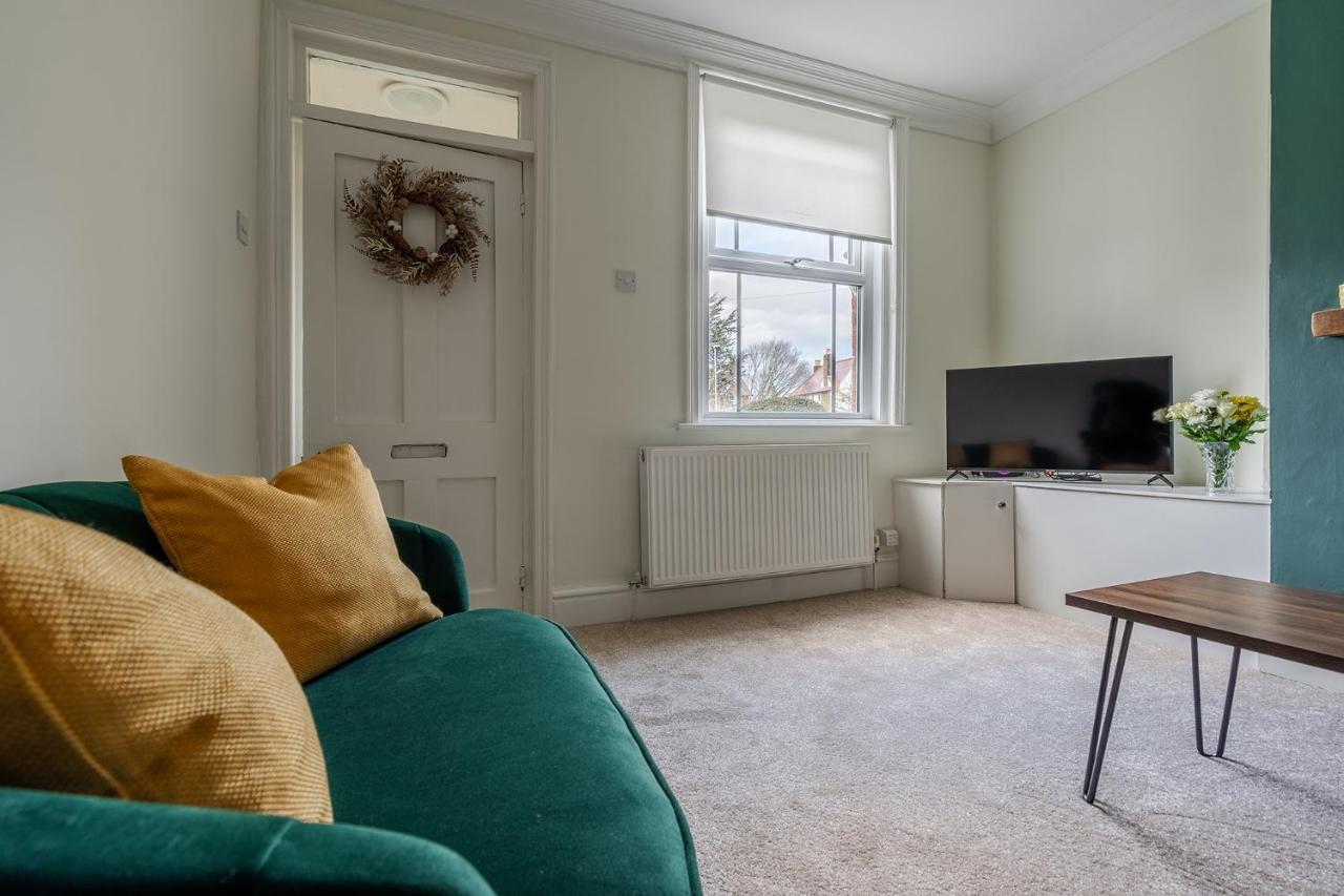 Wrea Cottage, 2 Bedrooms Wifi & Parking Near Ribby Hall レア・グリーン エクステリア 写真