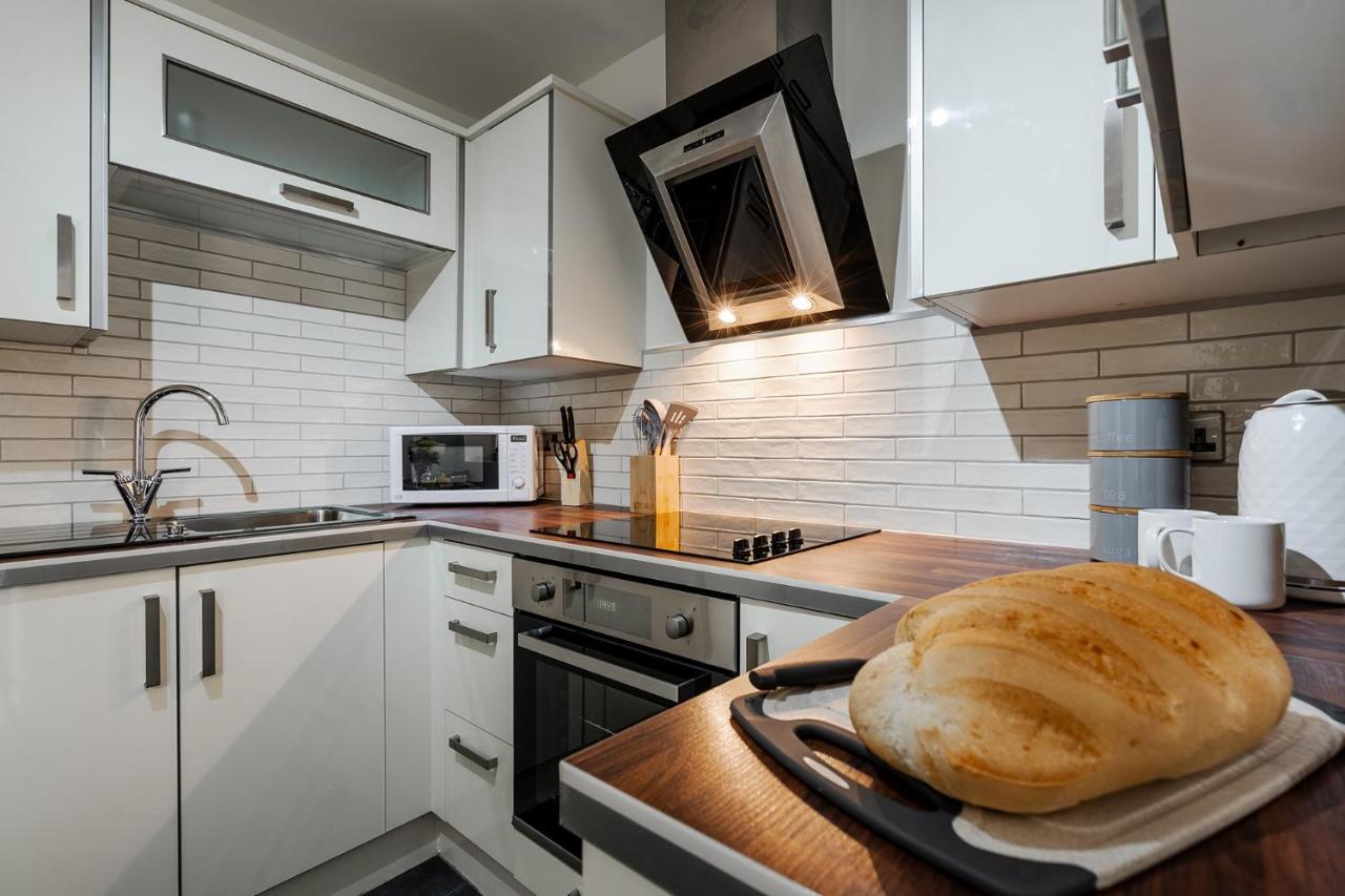 Wrea Cottage, 2 Bedrooms Wifi & Parking Near Ribby Hall レア・グリーン エクステリア 写真